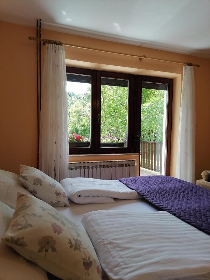 Hotel House Jezerka à Jezerce Extérieur photo